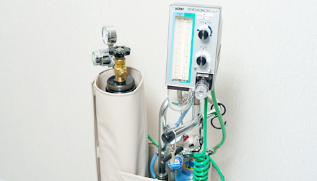 笑気吸入鎮静器